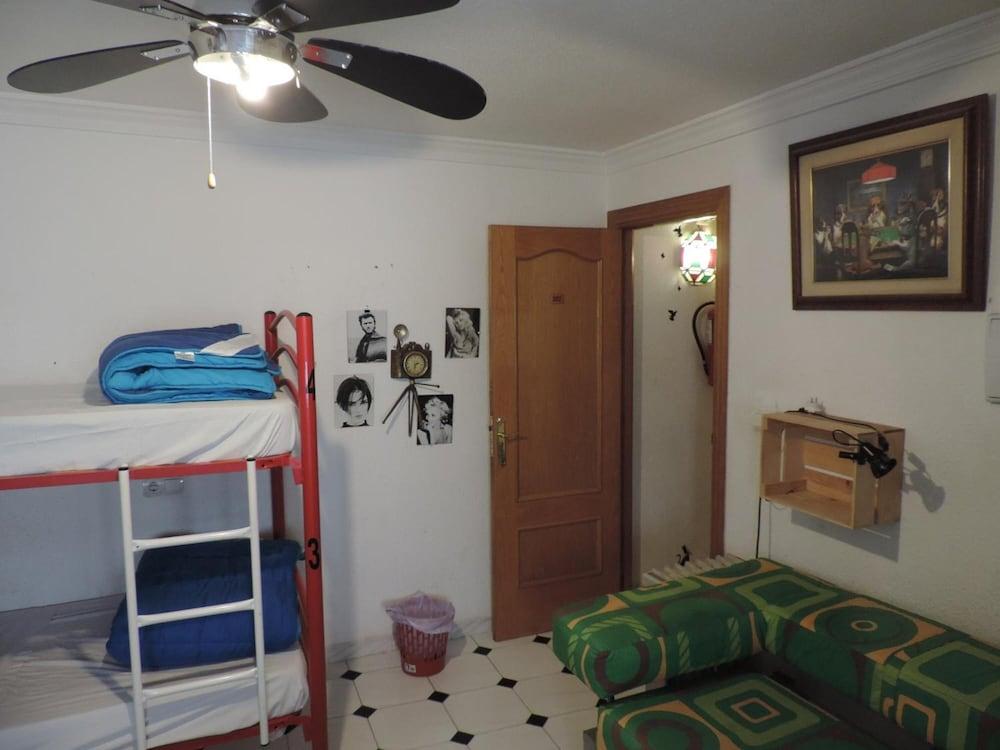 Hostel El Cascabel غرناطة المظهر الخارجي الصورة