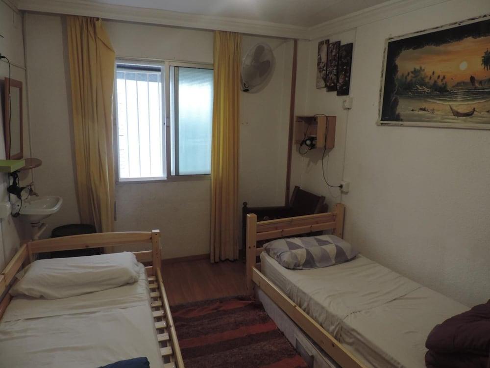 Hostel El Cascabel غرناطة المظهر الخارجي الصورة